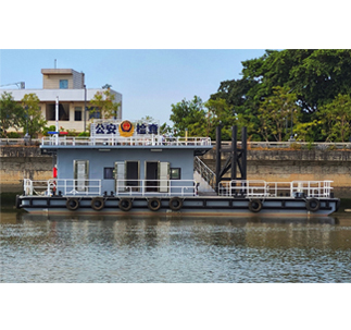 18M Pontoon Boat